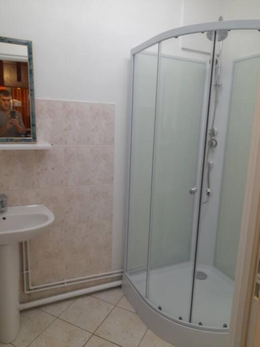 Appartement Au Bord Du Canal Montbard Exterior photo